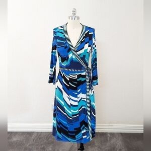BCBGMaxazria Geometric Print Jersey Knit Wrap Dress Blue Black M Business casual